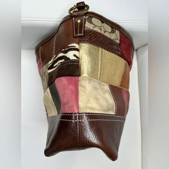 Large Vintage Rare Coach Patchwork Tote - Picture 5 of 16